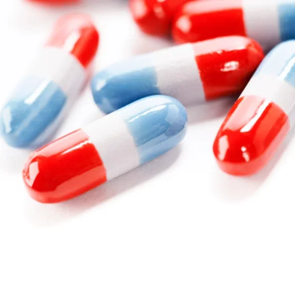 Pills-DirCom-Thinkstocks_credits